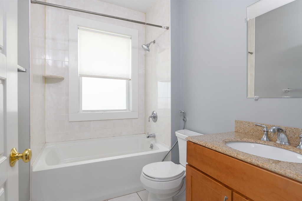 254 Upland Rd, Avon Hill