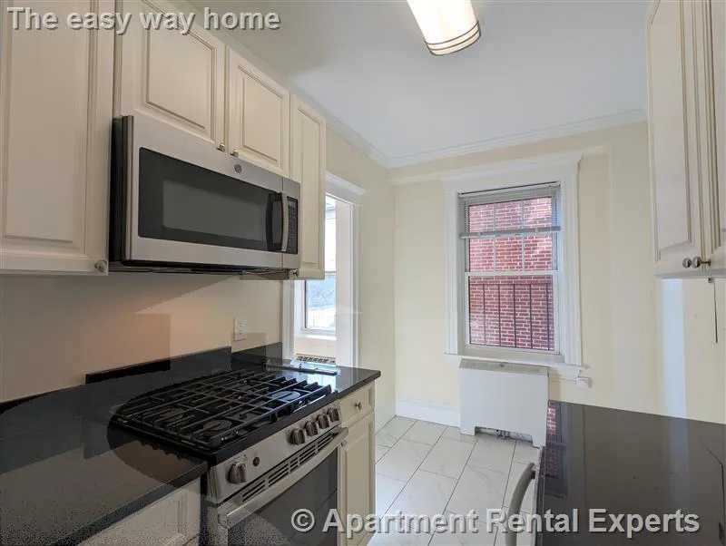 18 Chauncy St, Harvard Square