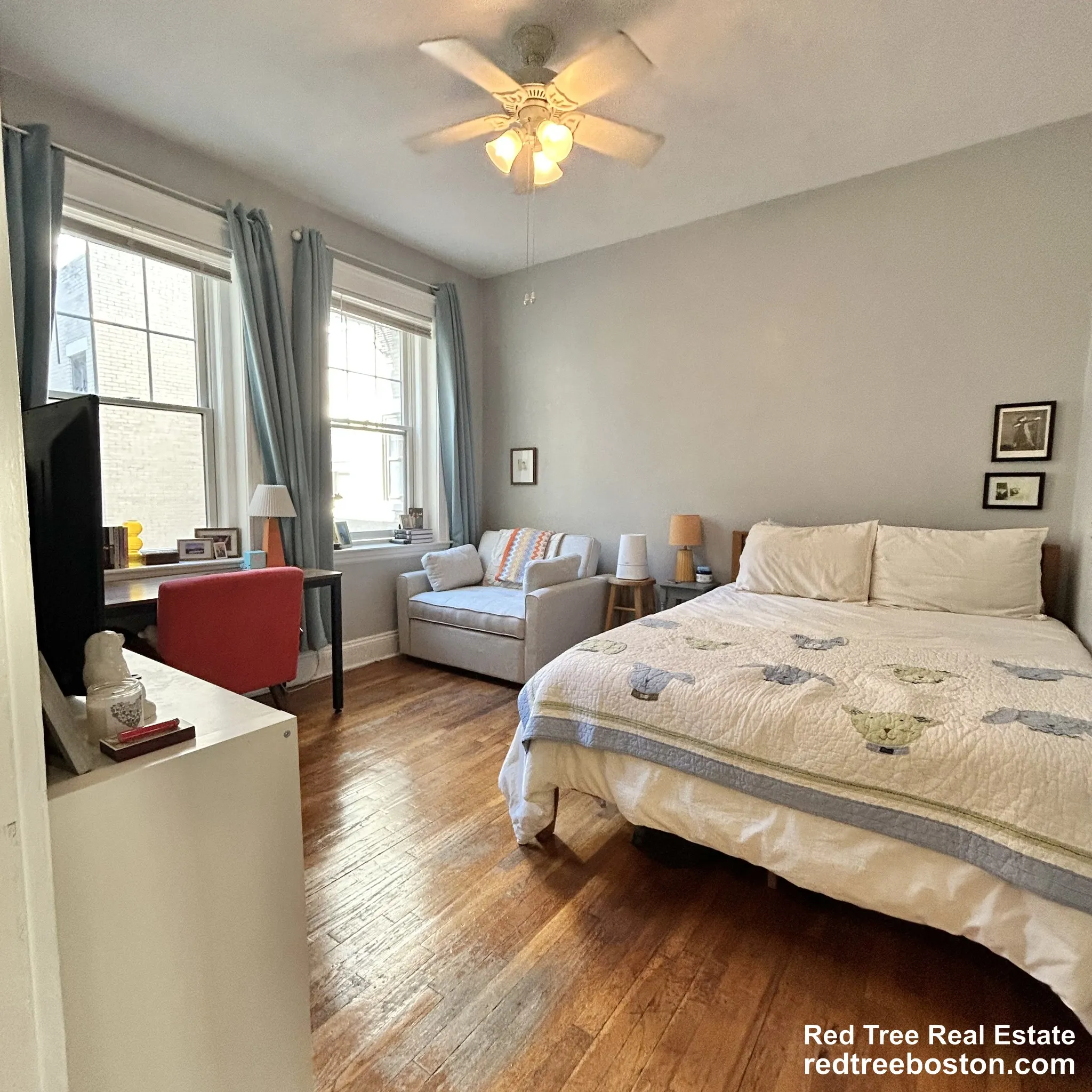 1572 Commonwealth Ave, Brighton