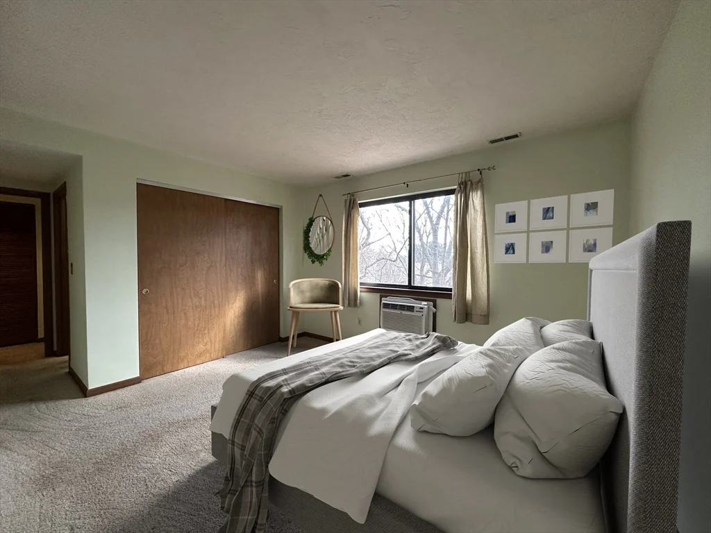 340 Sunderland Rd, Worcester