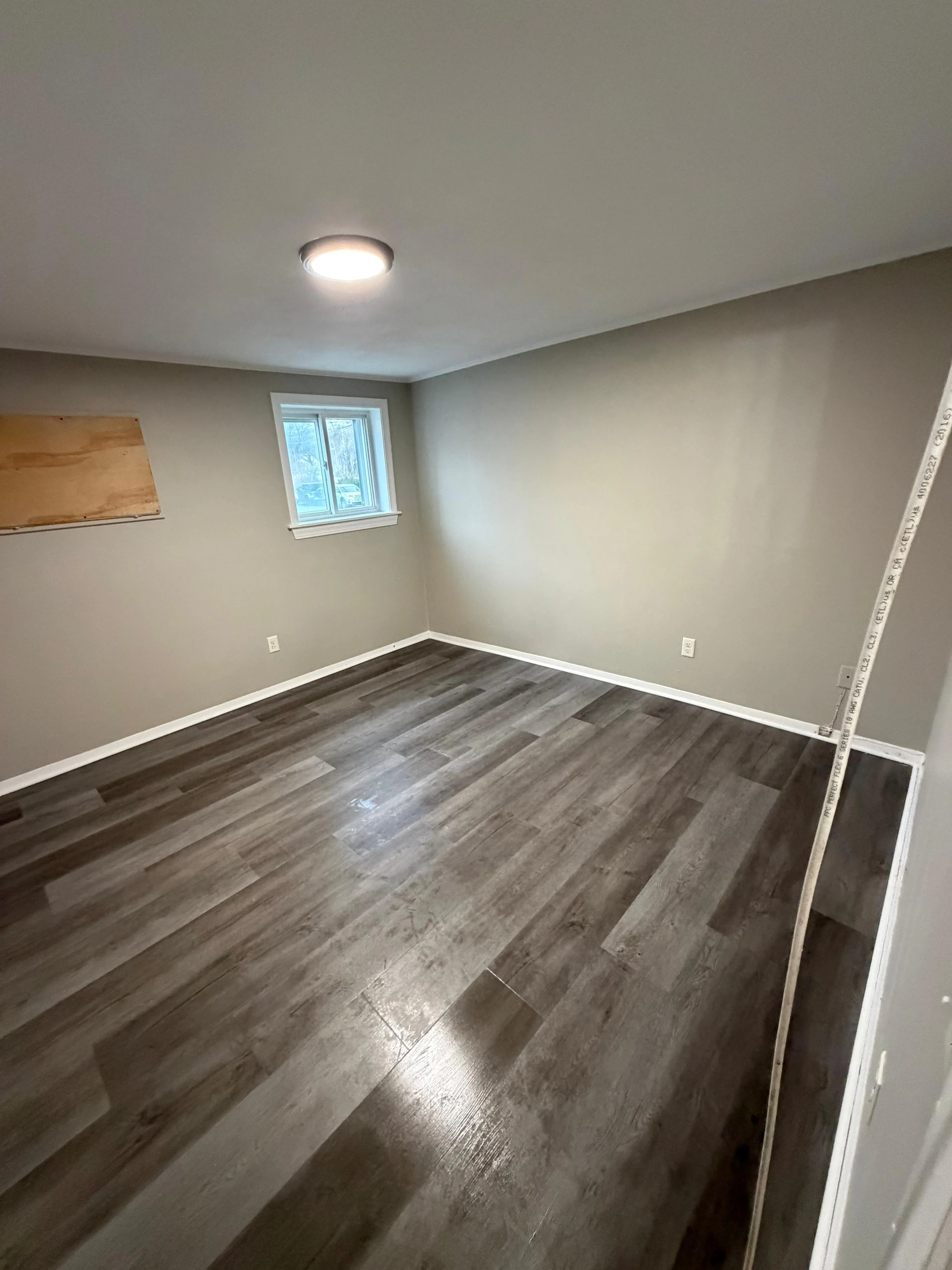 23 Roughan St, Revere