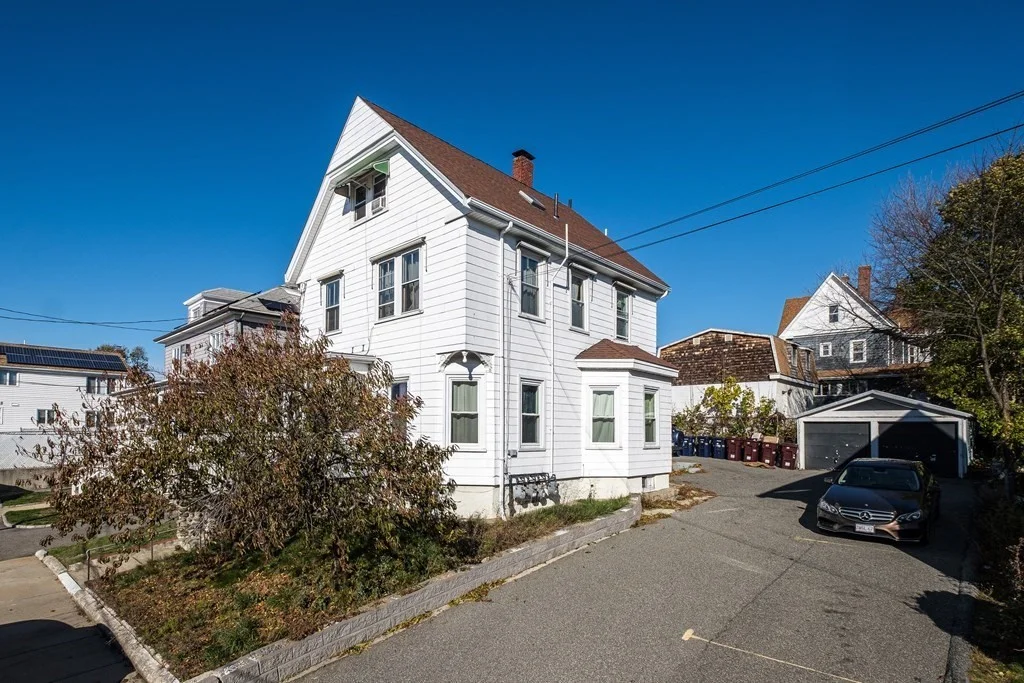 33 Ellsworth St, Everett