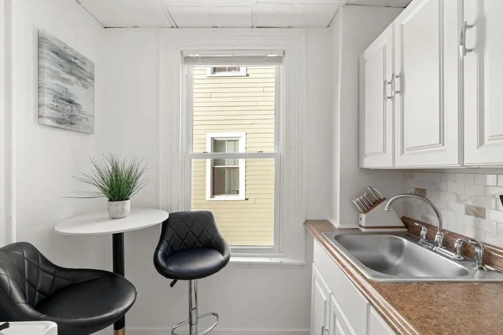 928 Dorchester Ave, Dorchester