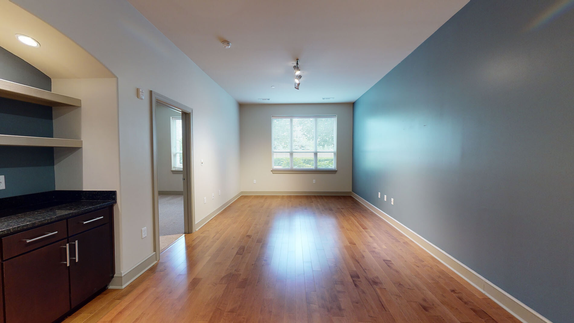 300 2nd Ave, Needham Heights