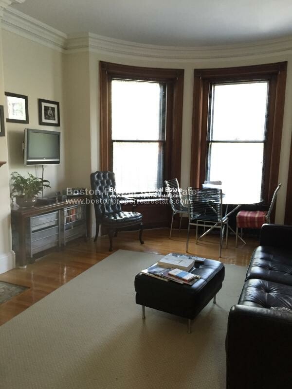 455 Beacon St, Back Bay