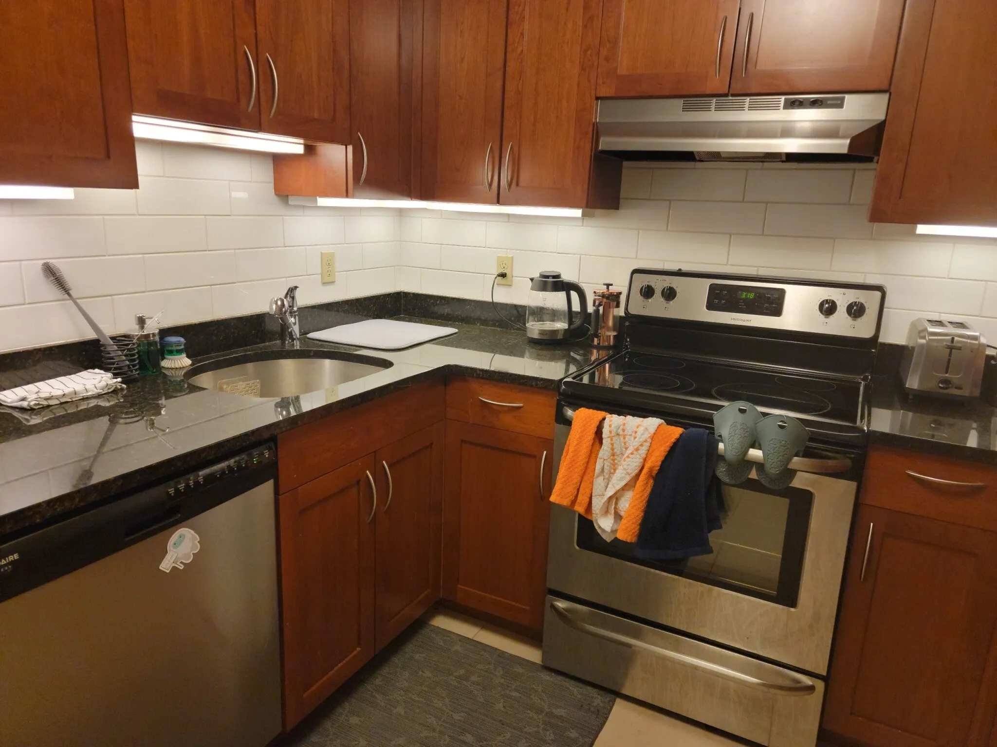 27 Glenville Ave, Allston