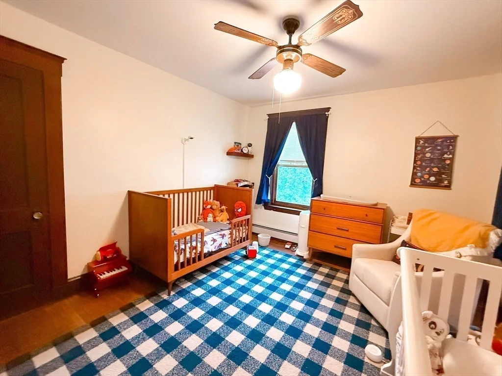 66 Riverview Ave, Waltham