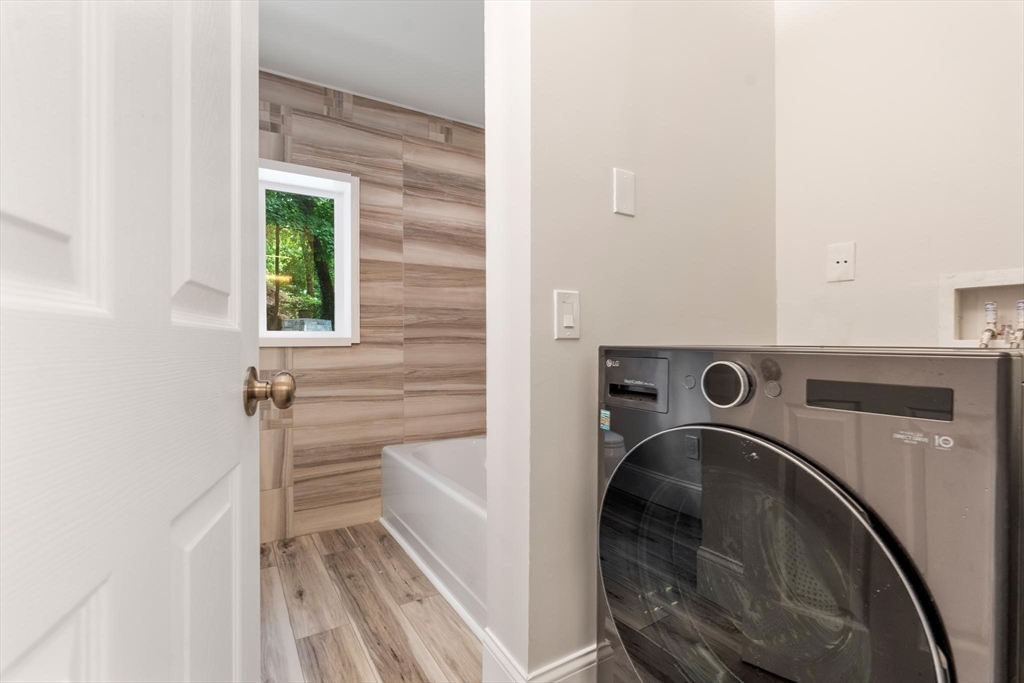 136 Academy Hill Rd, Brighton