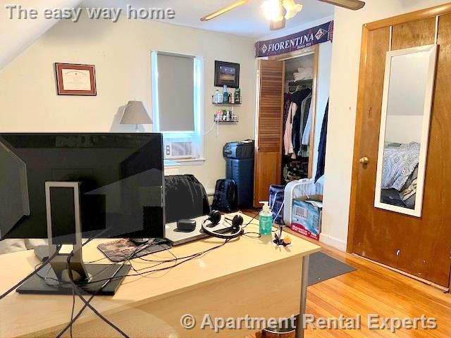 35 Rogers Ave, Davis Square