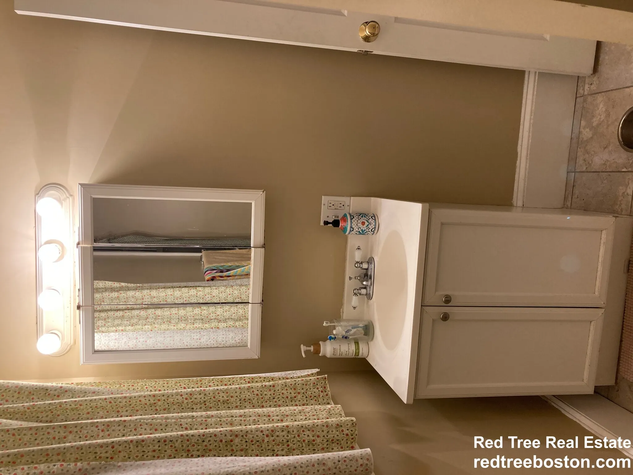 4 Haskell St, Allston