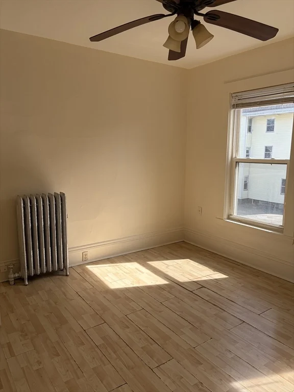 10-12 Maple St, Waltham