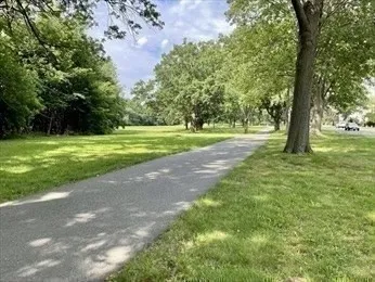 395 Alewife Brook Pkwa, West Somerville