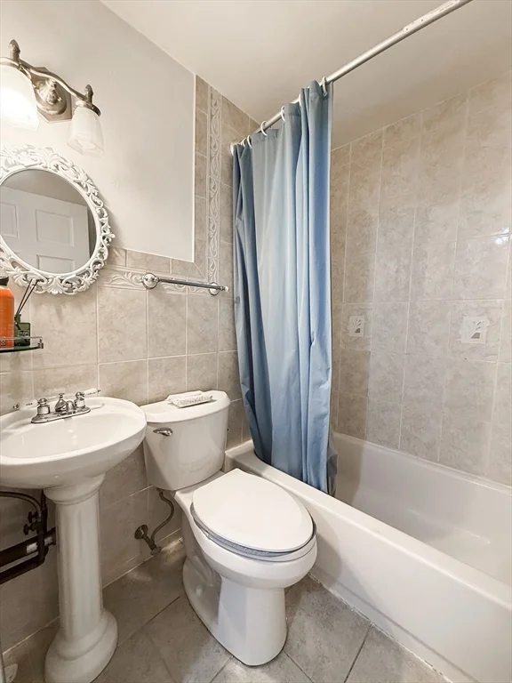 53 Jericho Rd, Weston