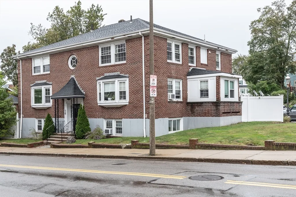 440 Adams St, Dorchester