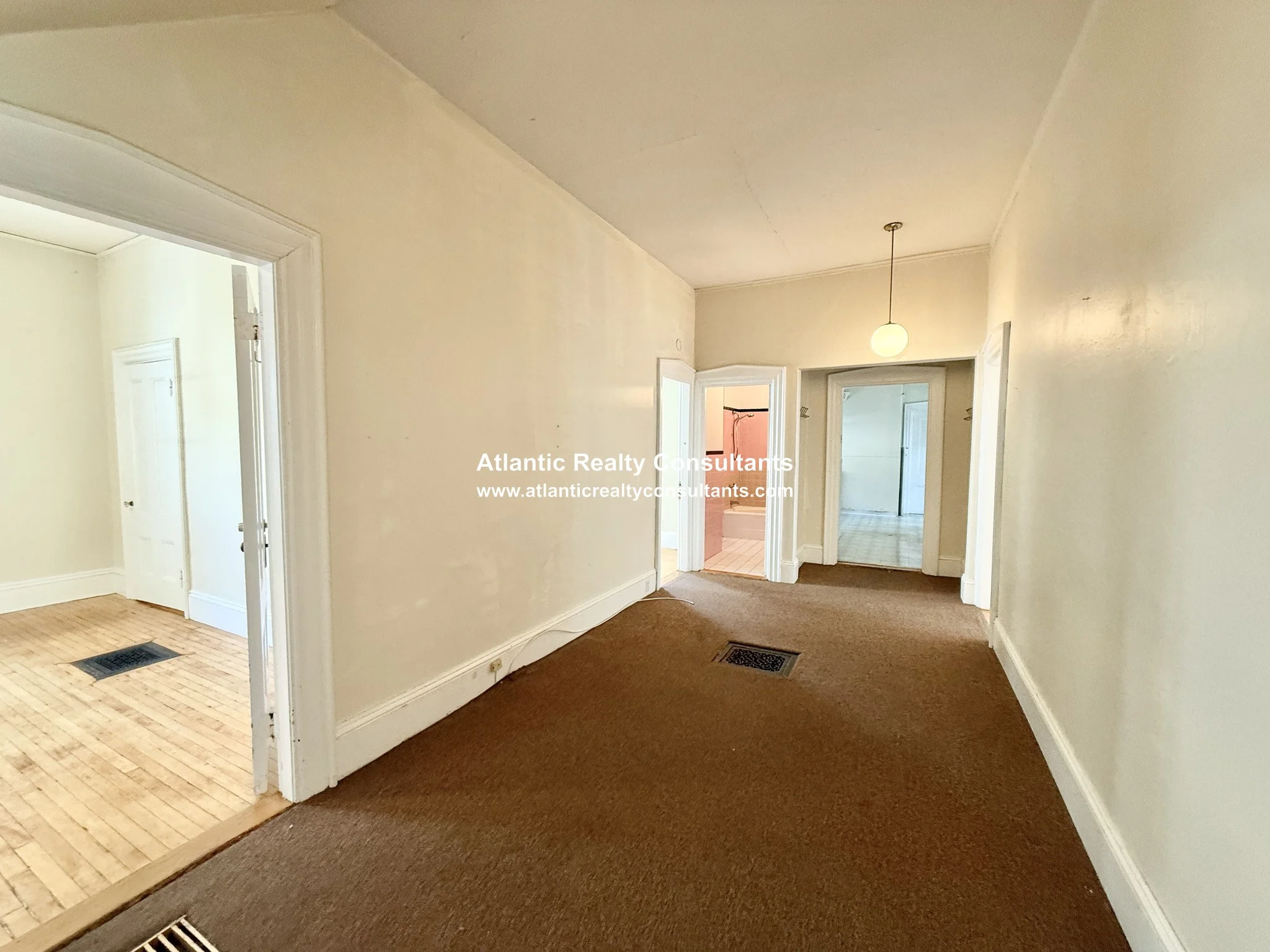 84 Walker St, Newtonville