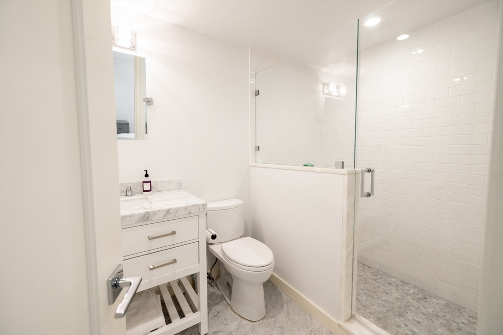 106 A Surfside Rd, Surfside