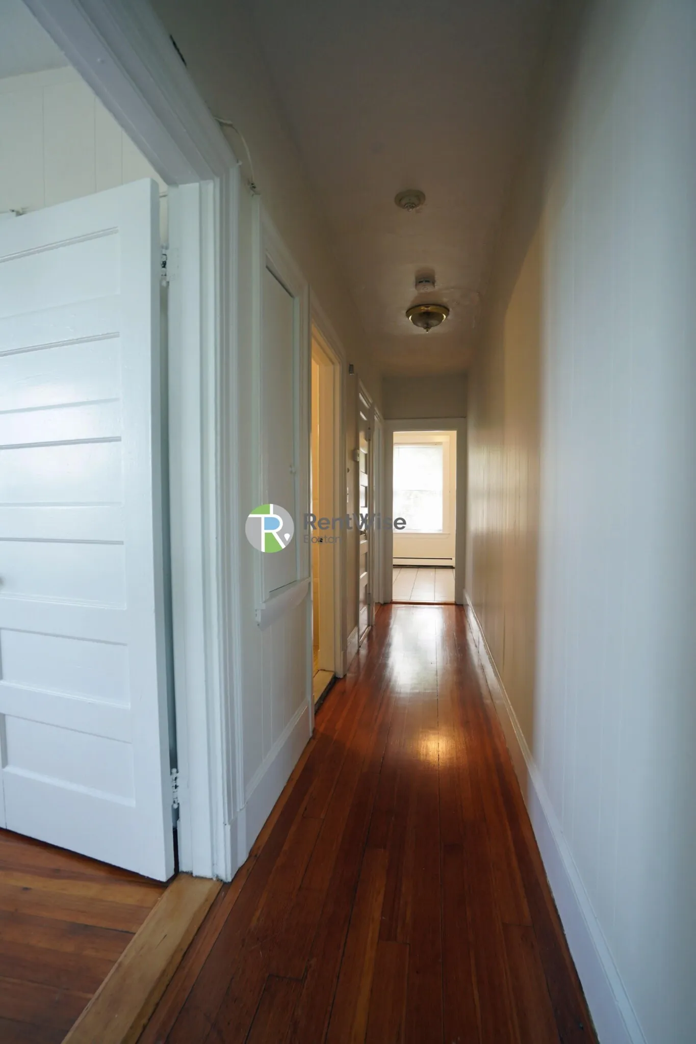 1 Ashford Ct, Allston