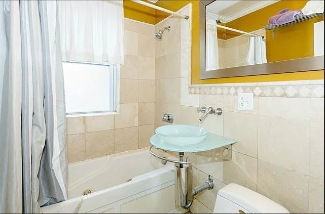 10 Jamaicaway, Jamaica Plain