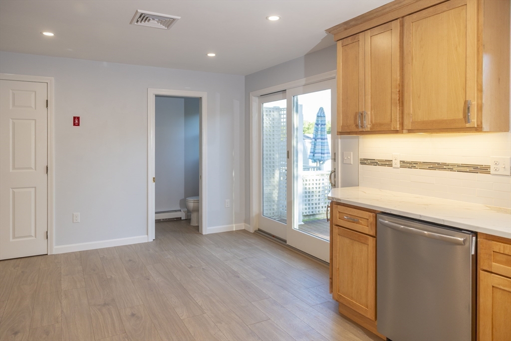 122 Leedham St, Attleboro