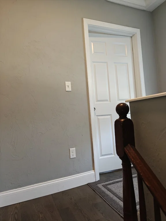 105 Holyoke St, Lynn