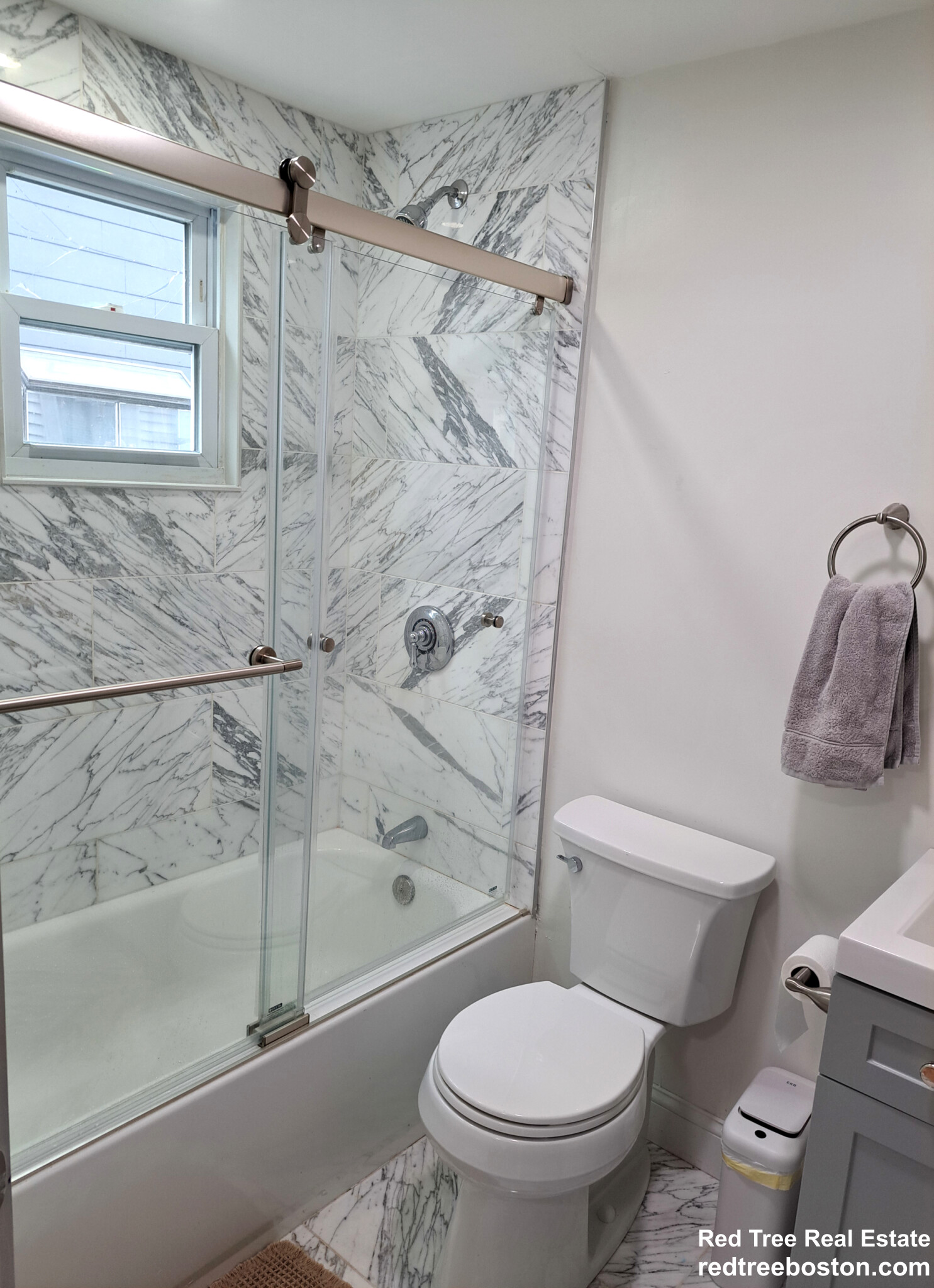 194 Cedar St, Powder House Square