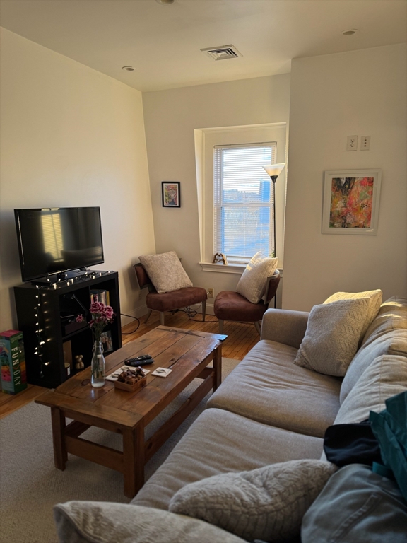 55 Broadway, East Somerville