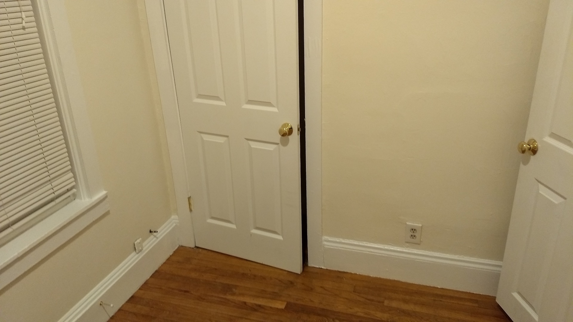 108 Hyde Park Ave, Jamaica Plain