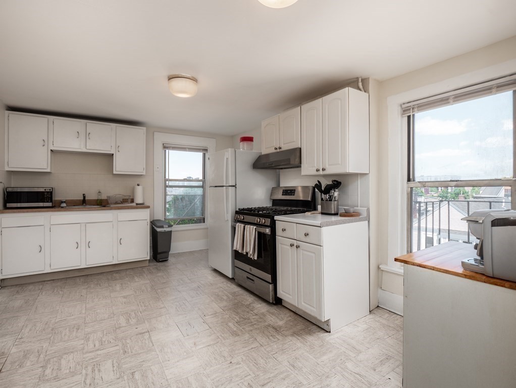 149 Dorchester St, South Boston