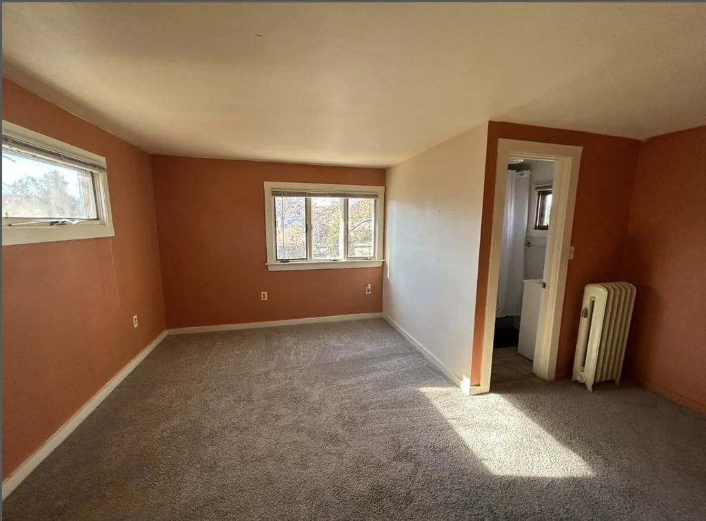 16 Whittier Rd, Natick