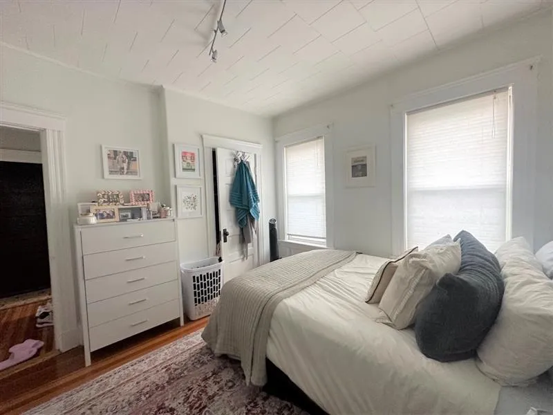 137 Dudley St, North Cambridge