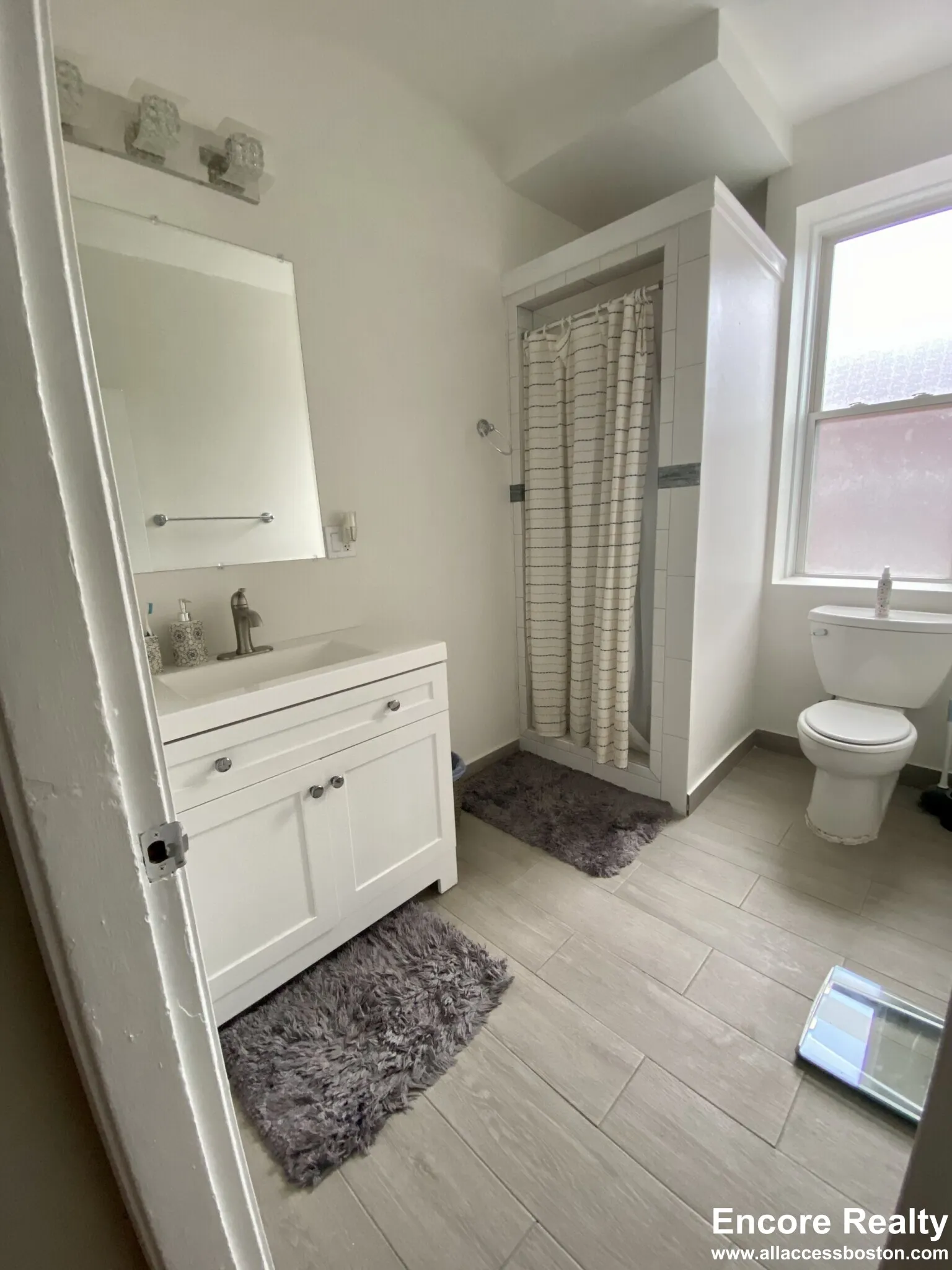 1185 Commonwealth Ave, Allston