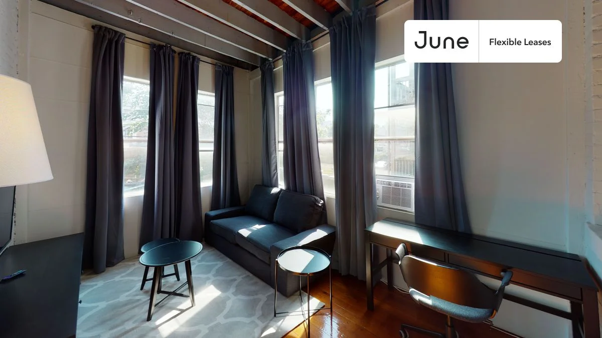 1905 Beacon St, Brookline