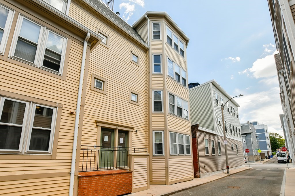 130 Tudor St, South Boston