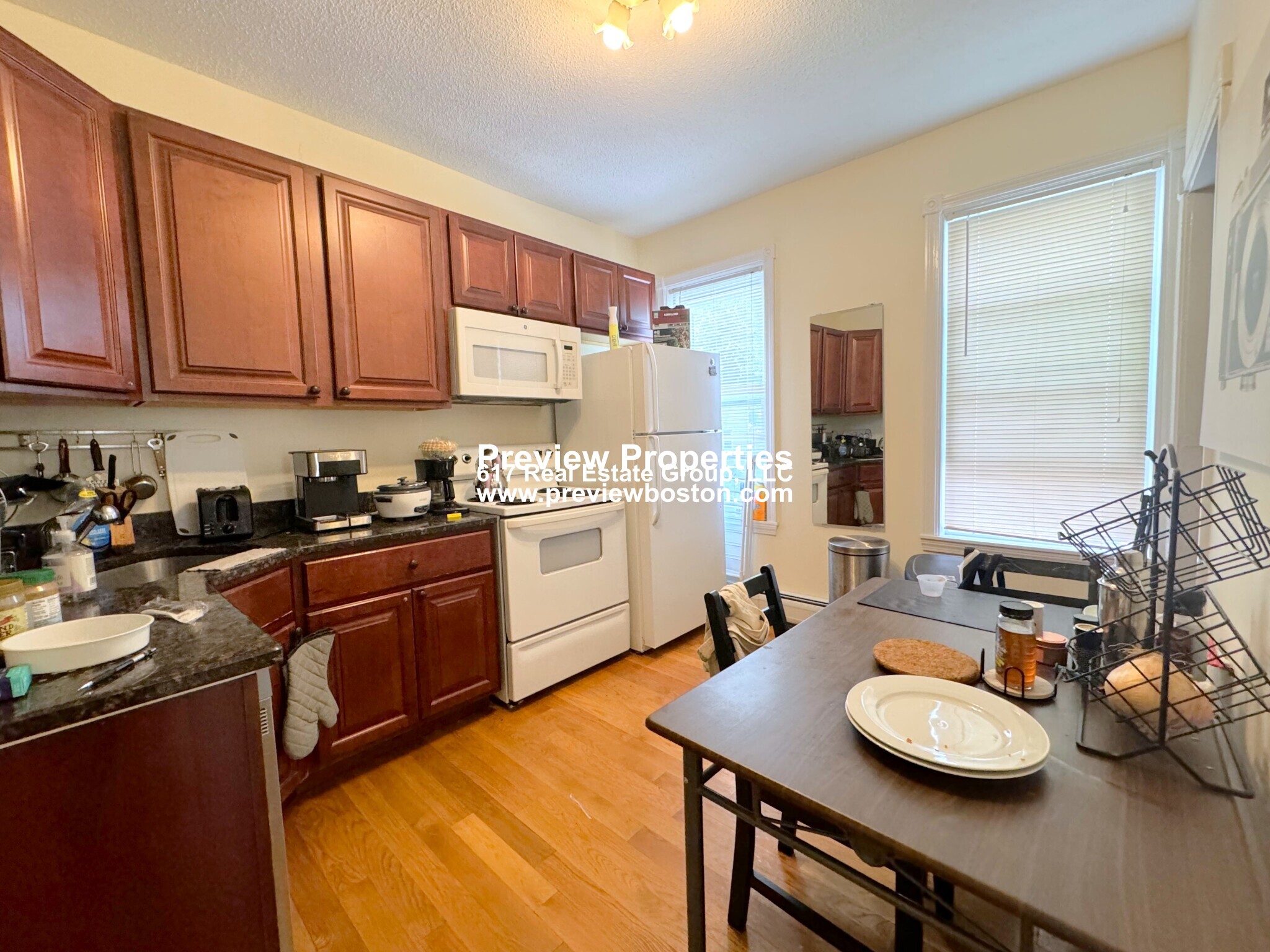 14 Leverett St, Boylston Street