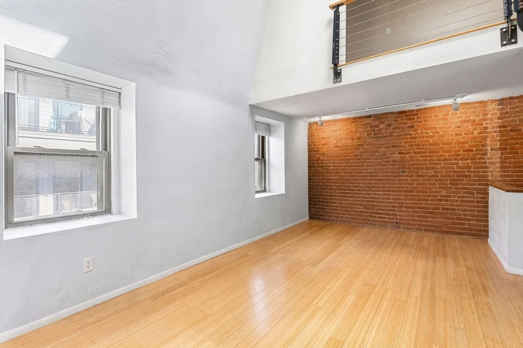 148 F St, South Boston