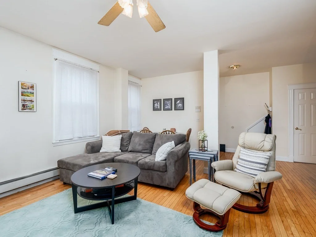 546 East 8th St, South Boston
