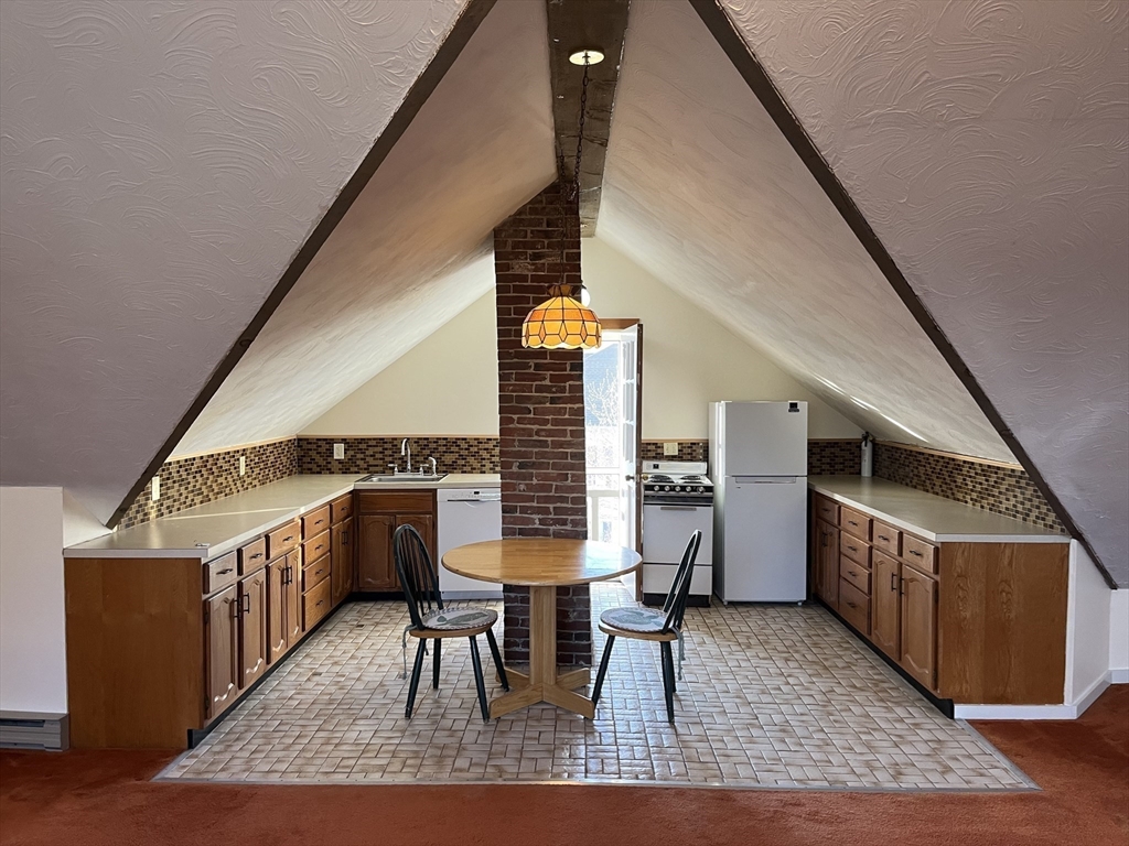 19 Washington, Beverly