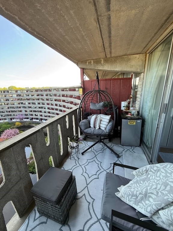 200 Swanton, Winchester