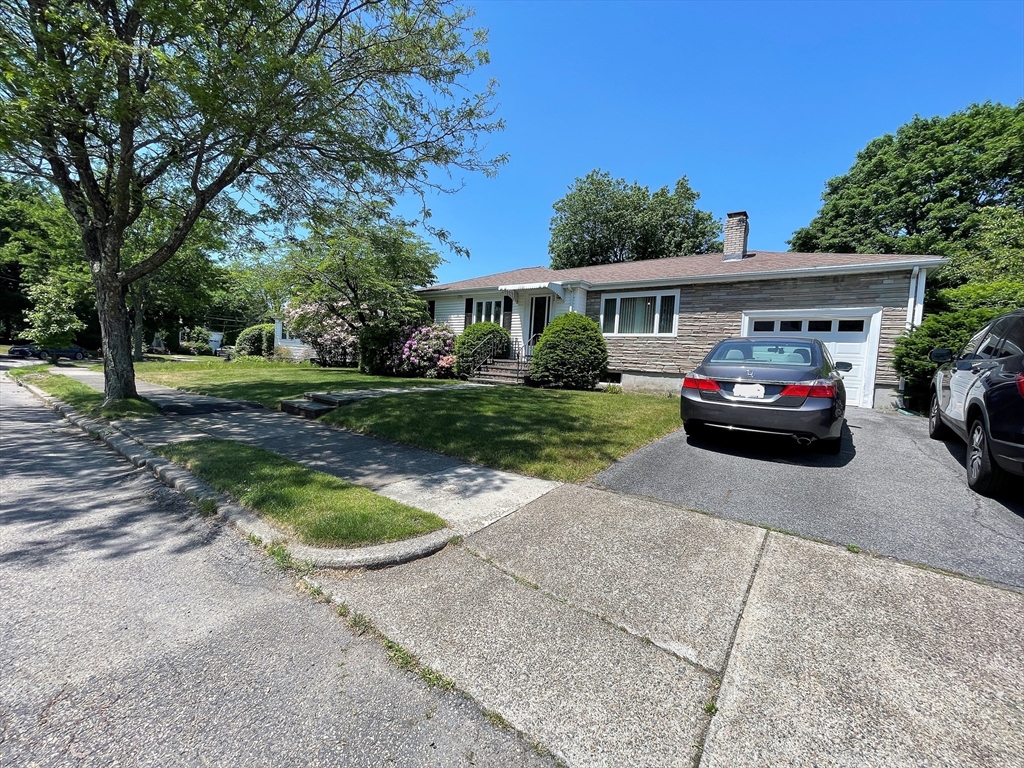 136 Truman, Newton