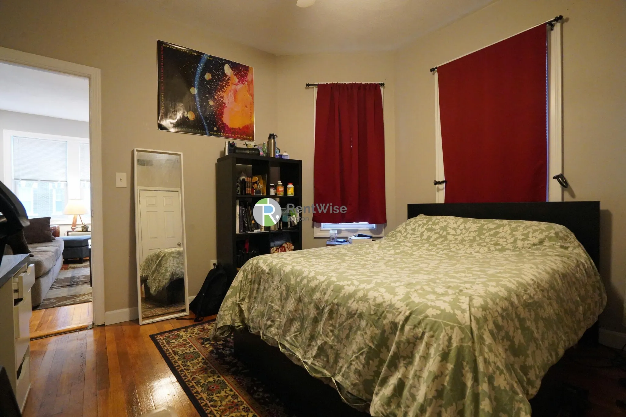 4 Lorraine Ter, Allston