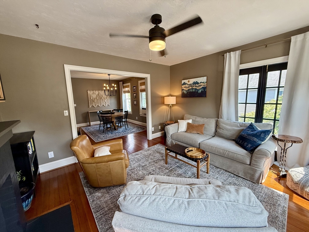 123 Court St, Downtown