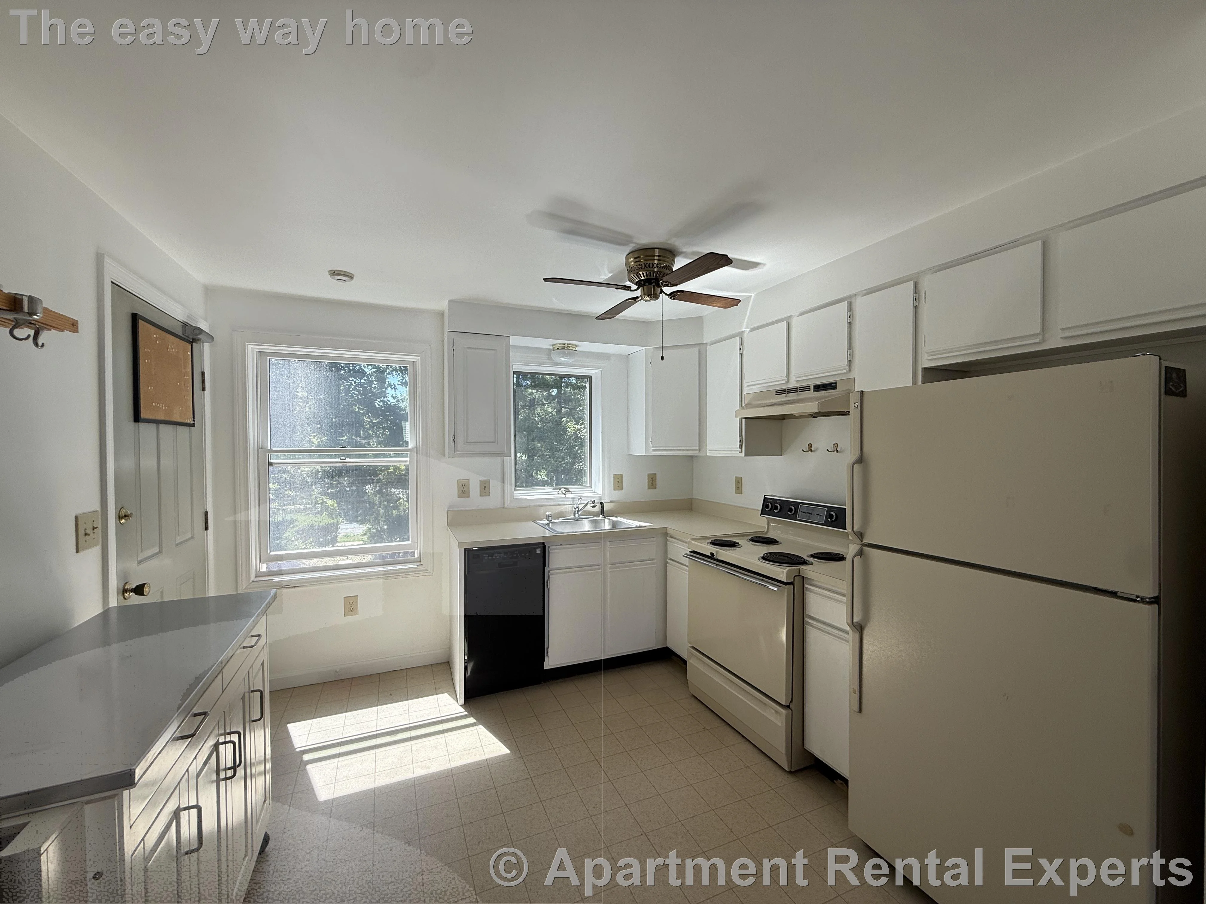 45 Cross St, Medford Square