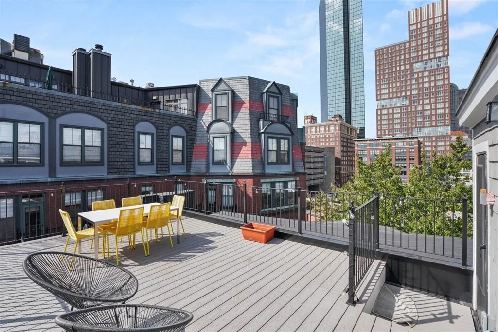 17 Cazenove St, South End