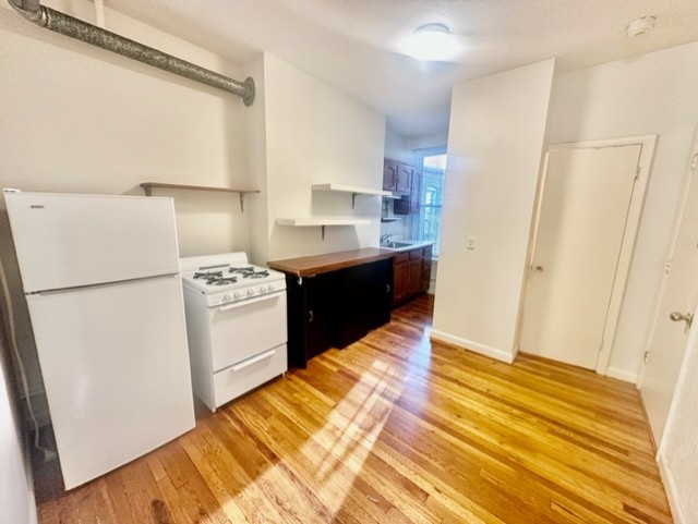 23 Sheafe St, North End