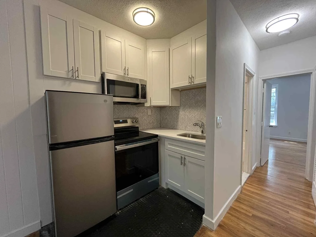 11 Cazenove St, South End