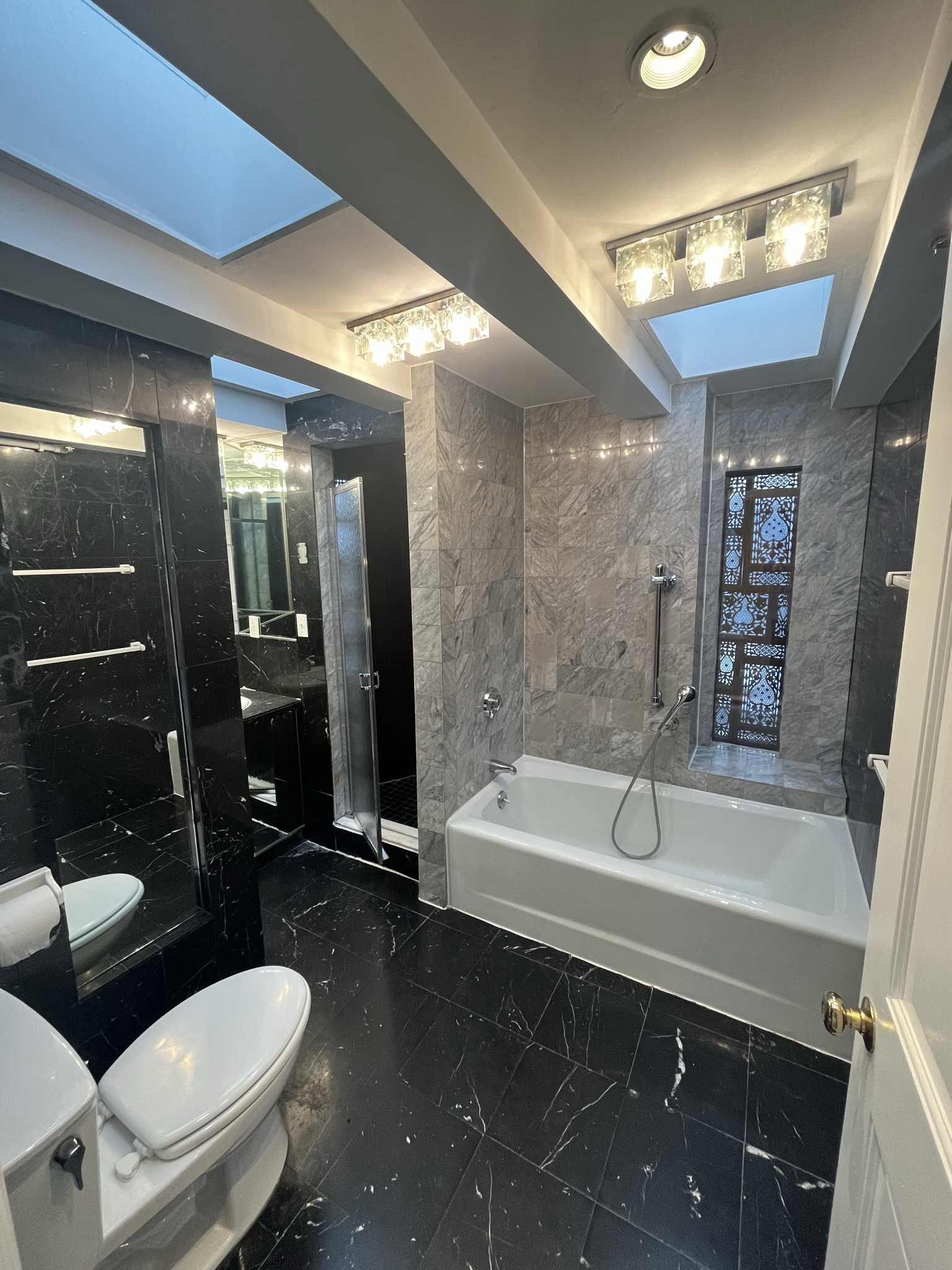 113 Beacon St, Back Bay