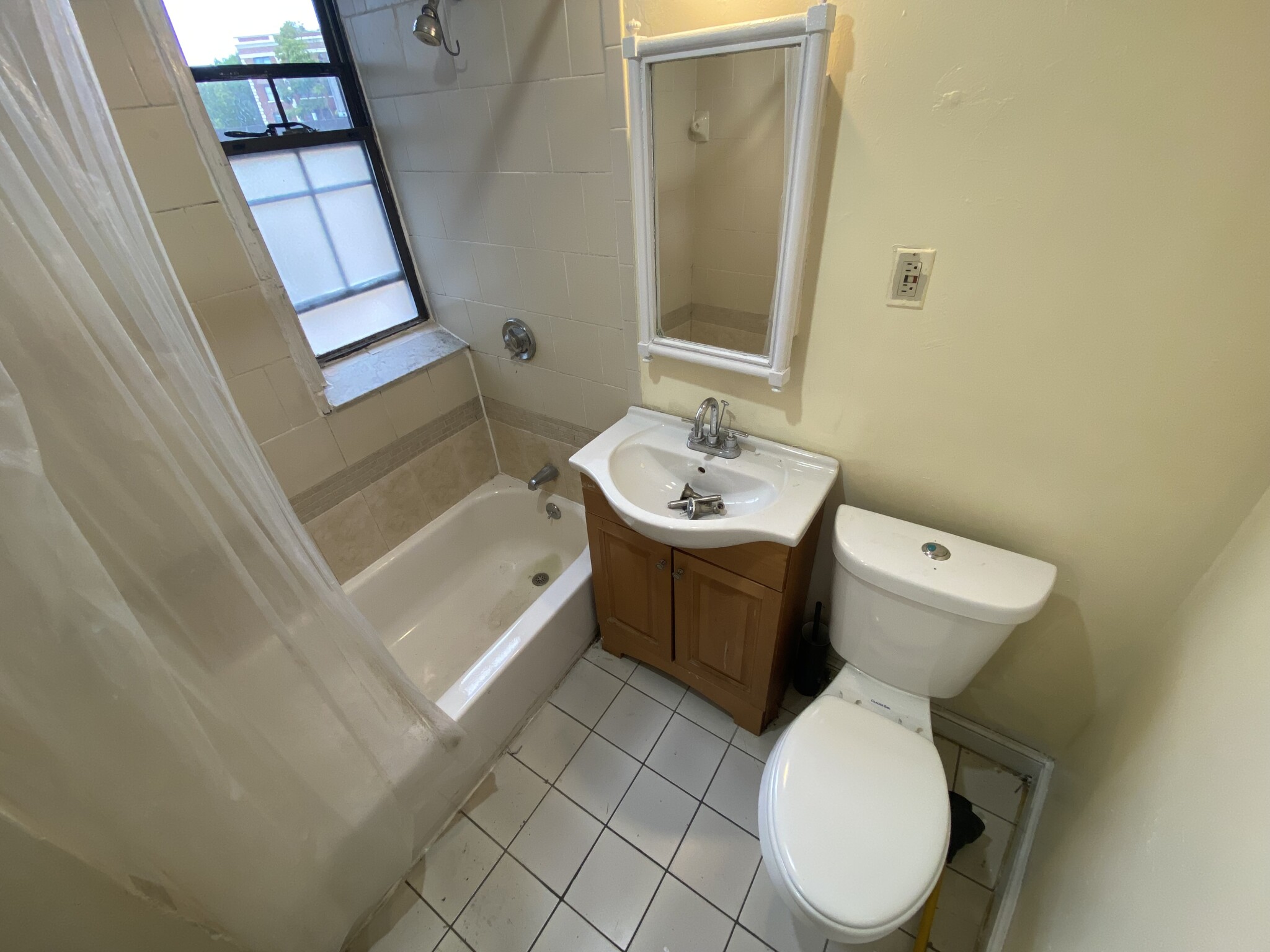 370 Chestnut Hill Ave, Brighton