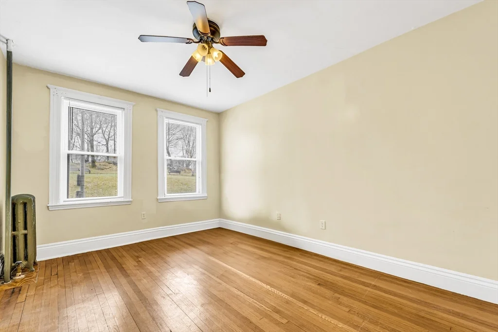 86 Winthrop St, Roxbury