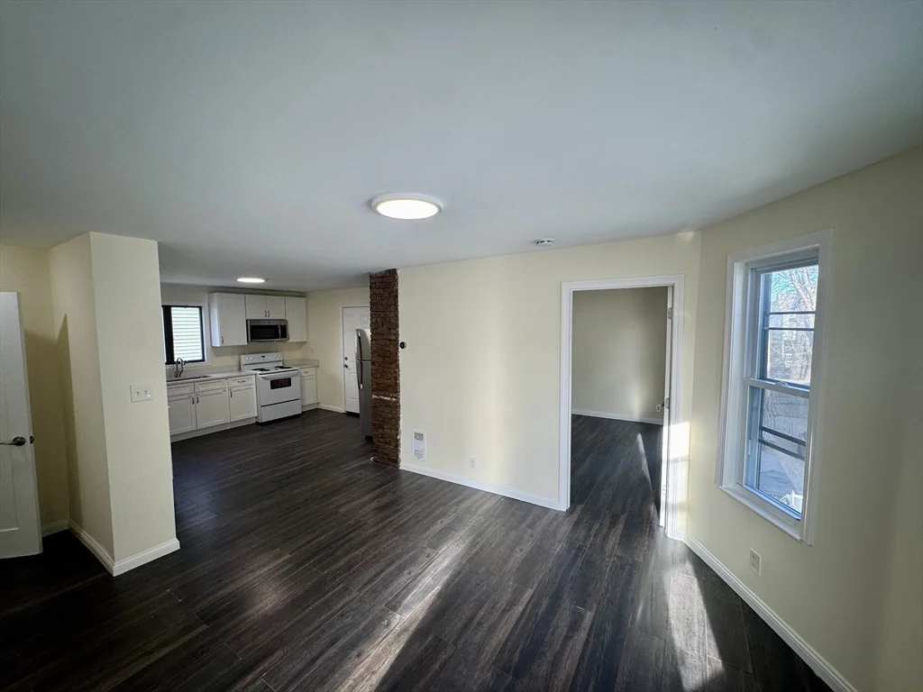 55 Myrtle St, Everett