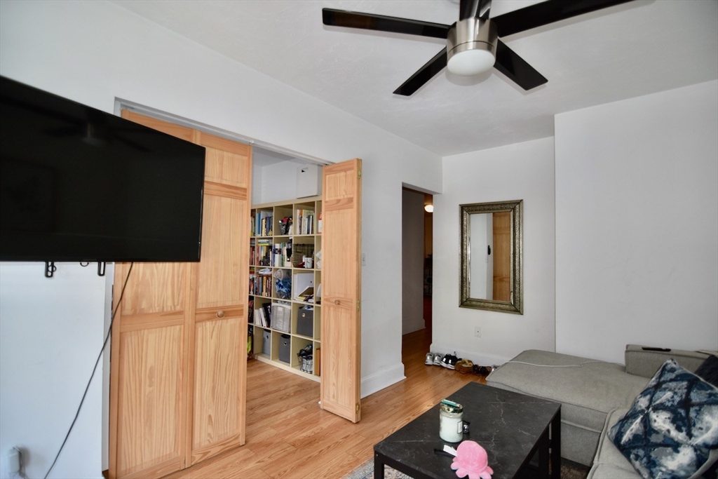 3 Saxton St, Dorchester